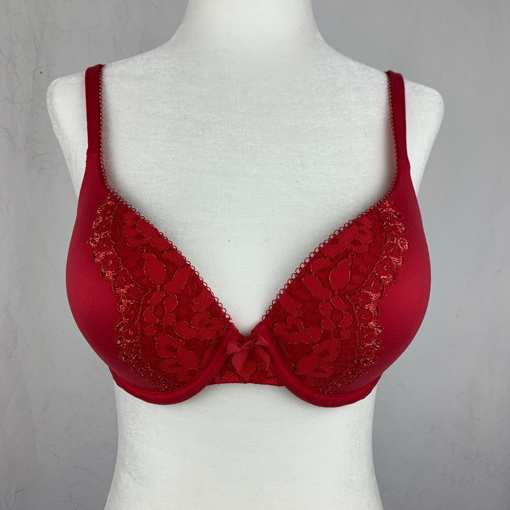 Body by Victoria, Victoria's Secret Red Soft Bra